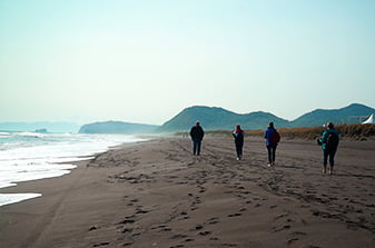 прогулка по берегу