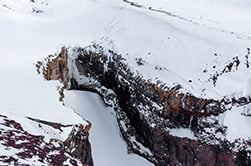 каньон Опасный в ледяном плену