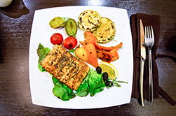 ужин из рыбных блюд