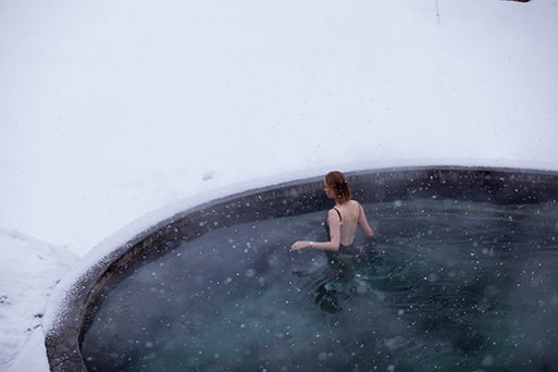 горячий бассейн